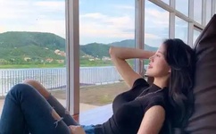 甘雨开胸襟澎湃